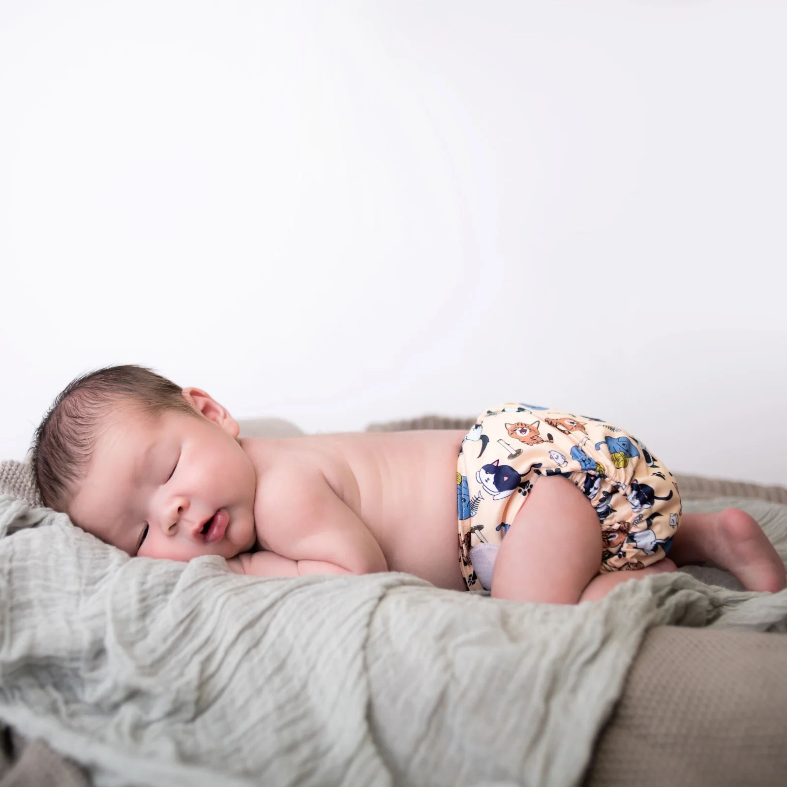 Newborn Wipeable Nappy | Feline Good - Image 3