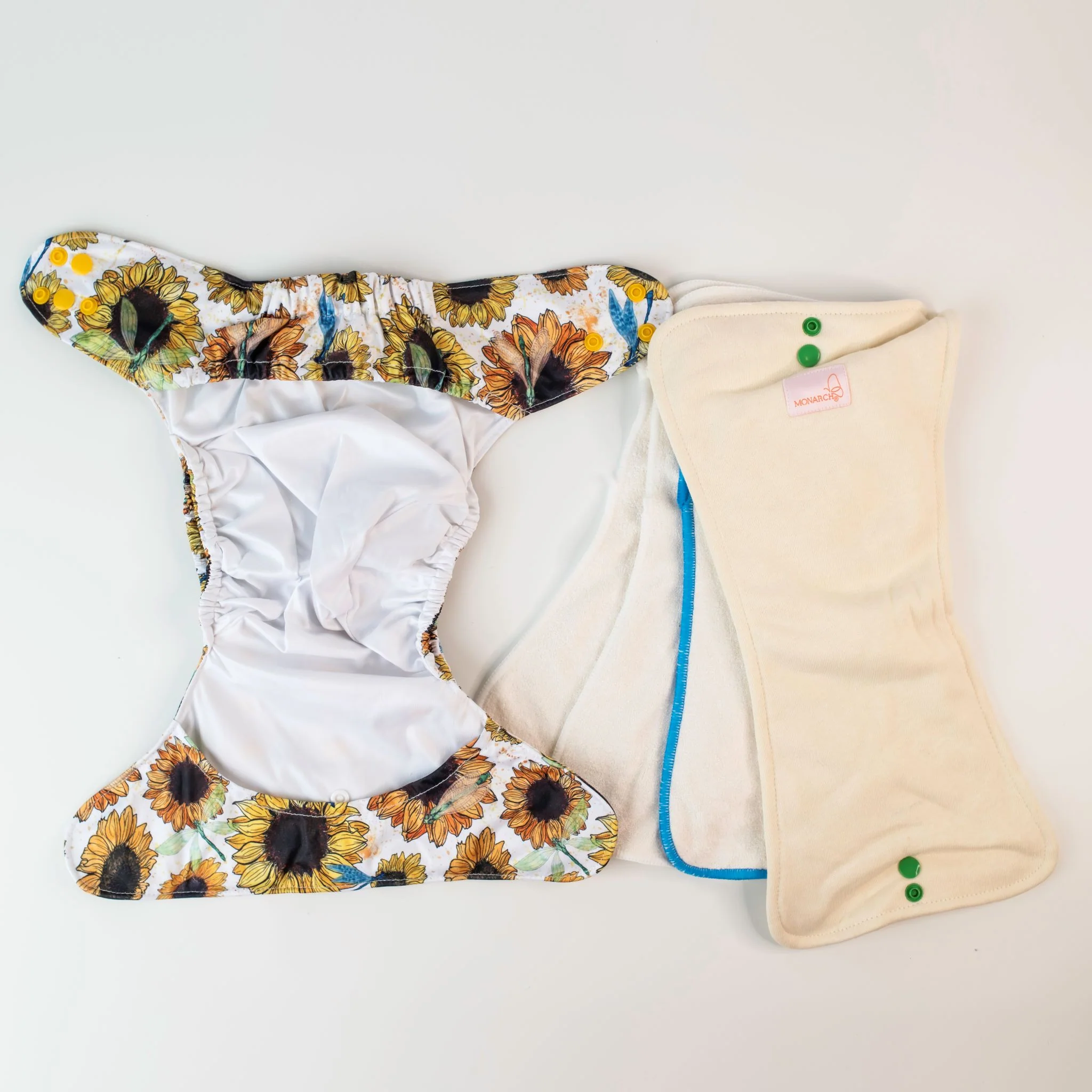 Ultimate Wipeable Cloth Nappy (Deluxe) | Sunny Daze - Image 4